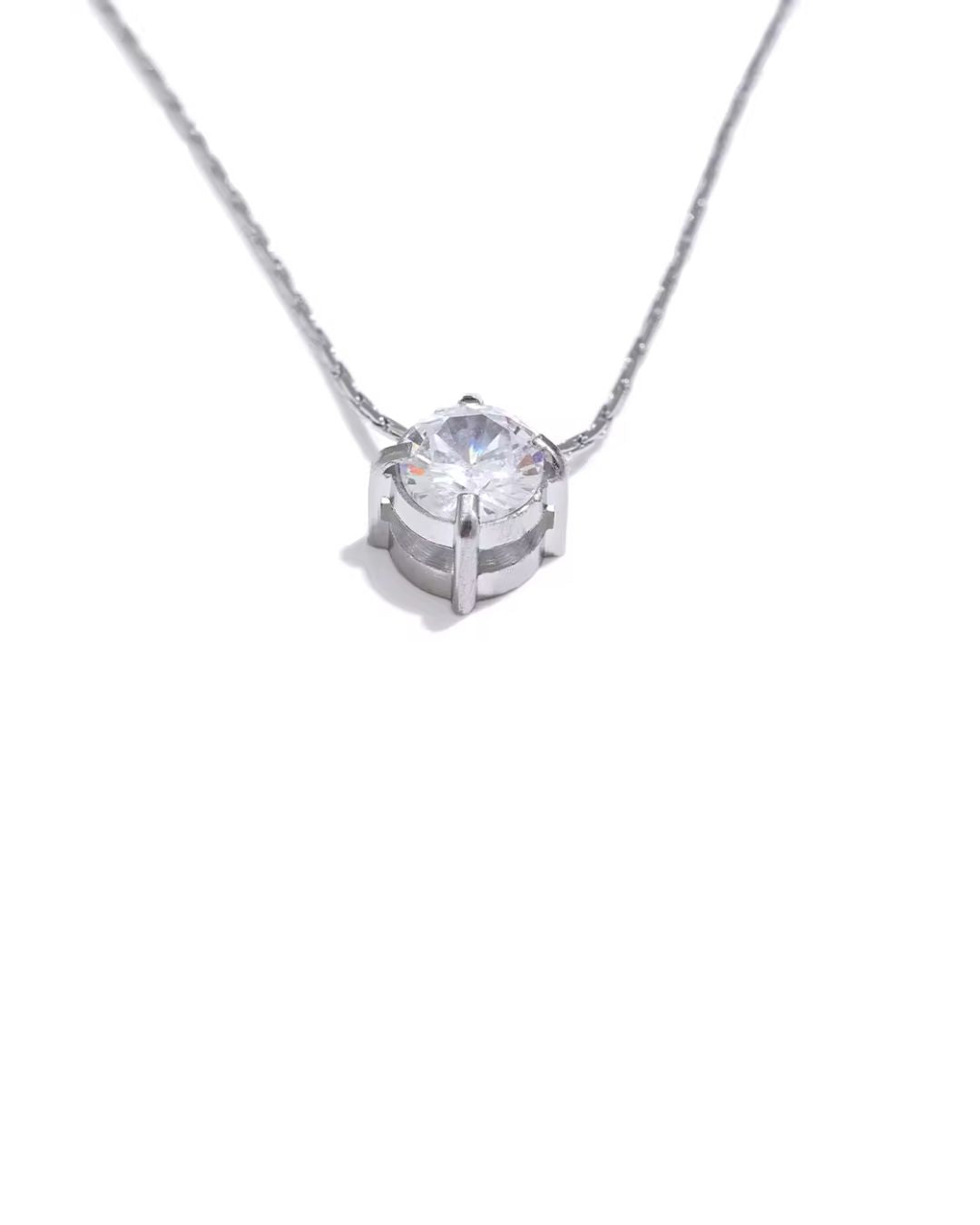 Colar Feminino Dourado Ponto de Luz Elegante