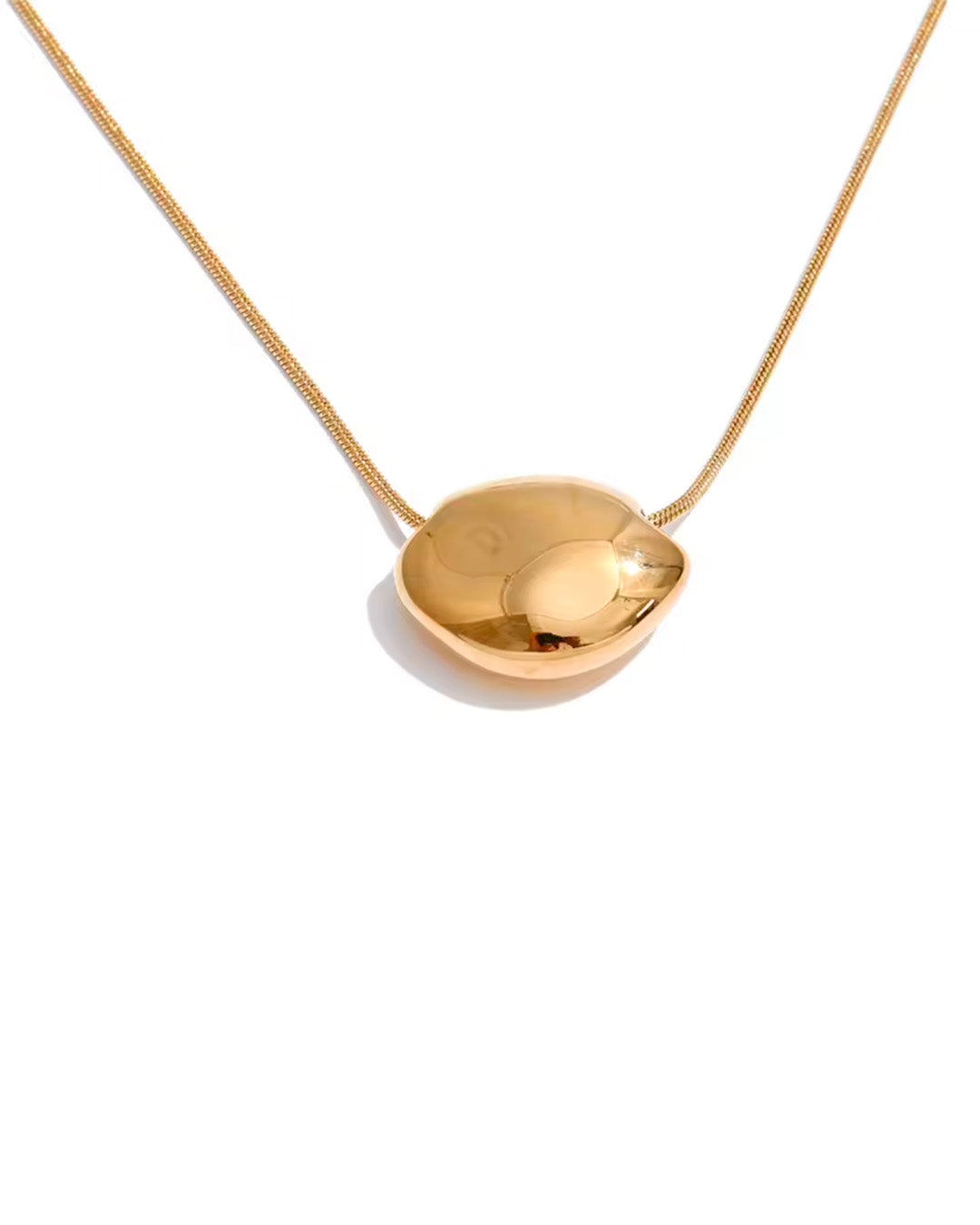 Colar Feminino Dourado com Pingente Orgânico Elegante
