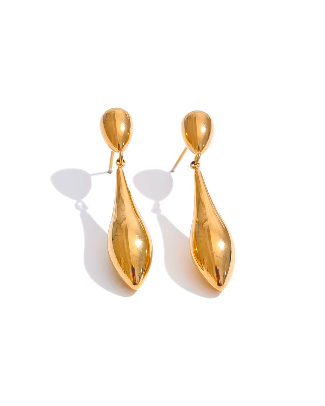 Brinco Feminino Longo Dourado Elegante Formato Gota