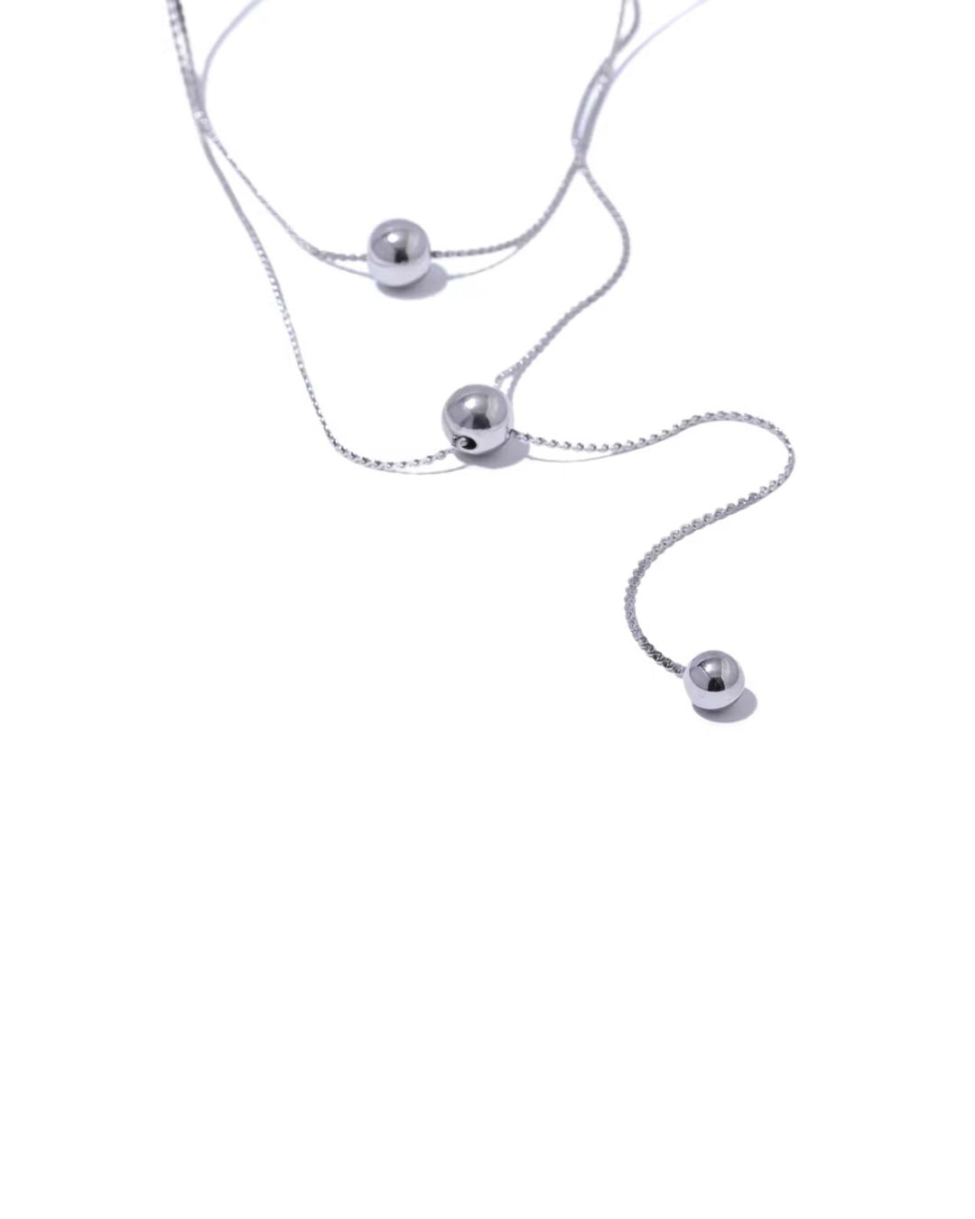 Colar Feminino Dourado Duplo com Esferas Elegante