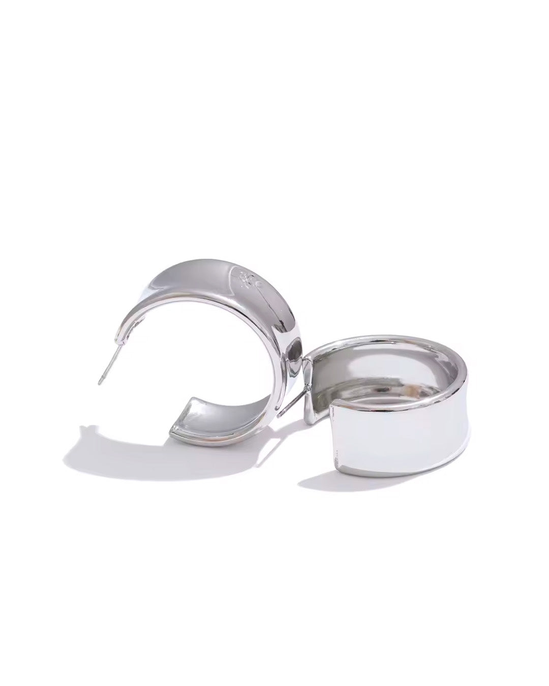 Brinco Feminino Dourado Largo Elegante Minimalista