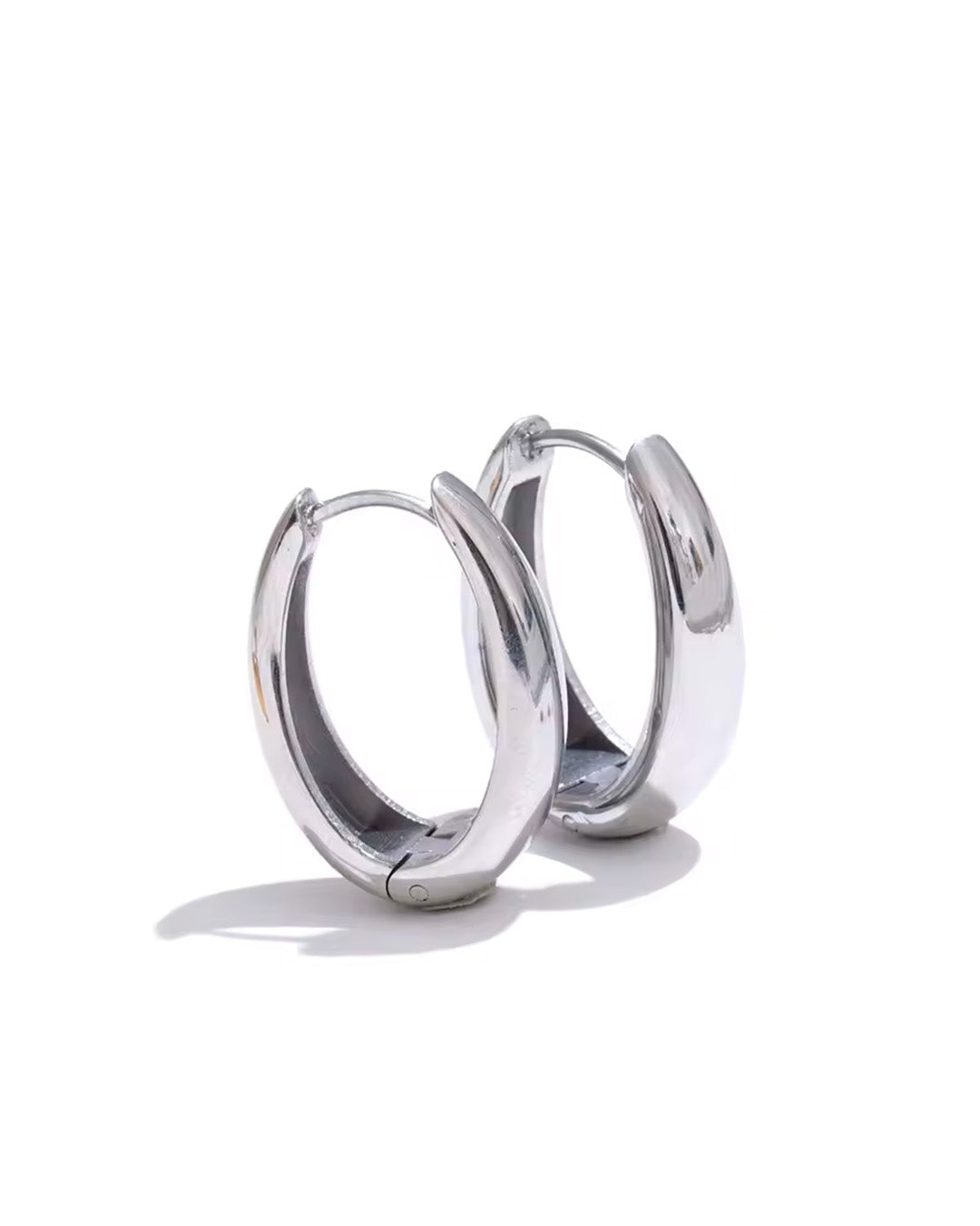 Brinco Feminino de Argola Dourado Elegante