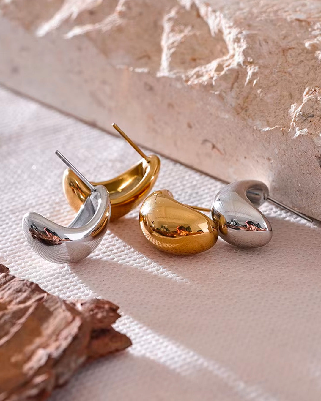 Brinco Feminino Dourado Elegante Oval Minimalista