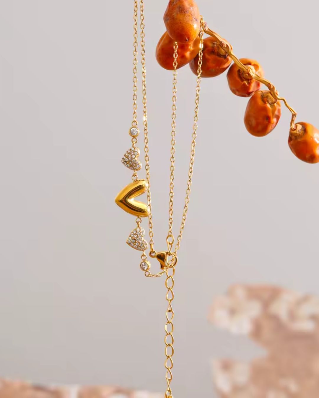 Colar Feminino Coração com Zircônia Dourado Elegante